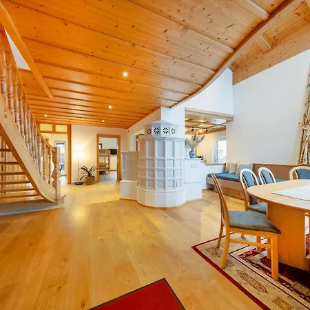 דירה Frieda מיטרסיל